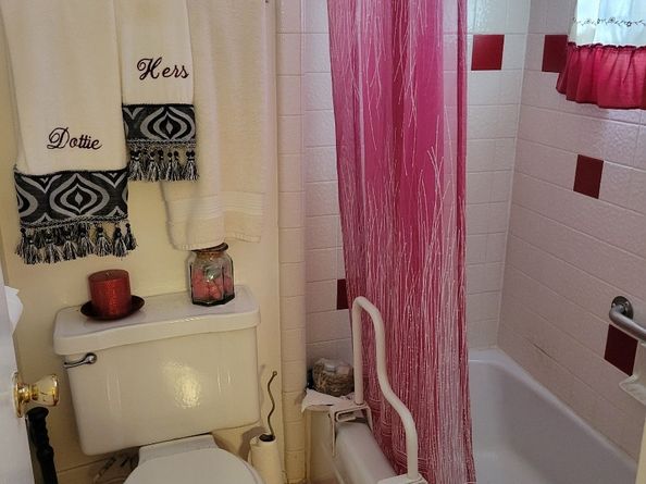 12934 Glenwyck Street, Houston TX 77045