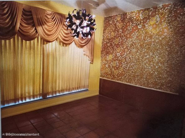 12934 Glenwyck Street, Houston TX 77045