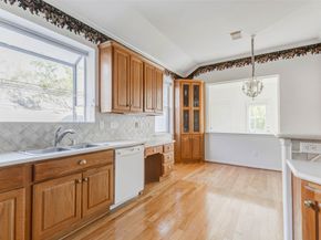 7903 S Wellington Court, Houston TX 77055