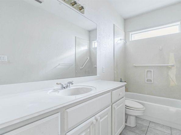 7903 S Wellington Court, Houston TX 77055