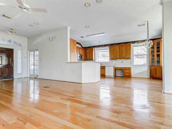 7903 S Wellington Court, Houston TX 77055