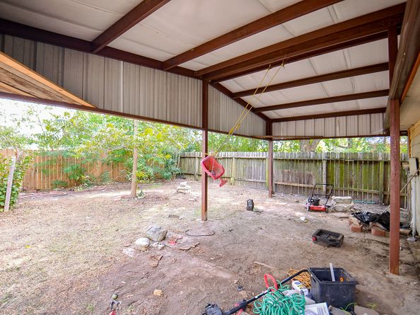 12534 Warrenwood dr, Houston TX 77066