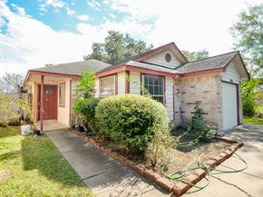 12534 Warrenwood dr, Houston TX 77066