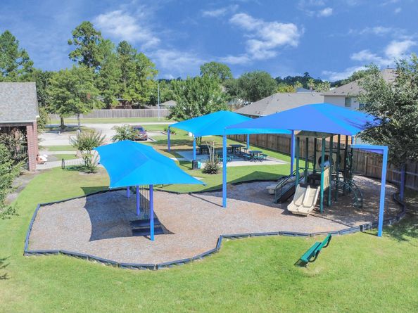 2822 Sandberry Drive, Kingwood TX 77345