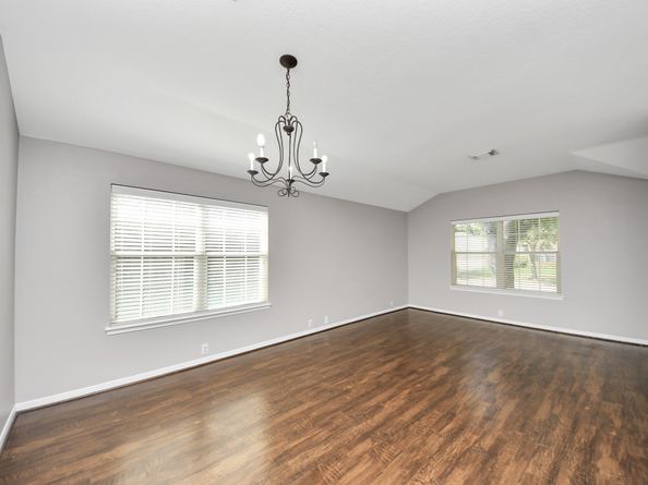 2822 Sandberry Drive, Kingwood TX 77345