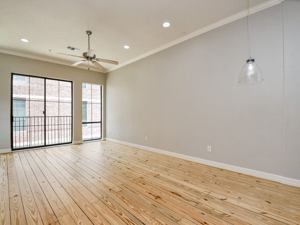 118 McGowen Street K, Houston TX 77006