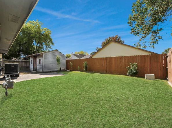 13943 Cantwell Drive, Houston TX 77014