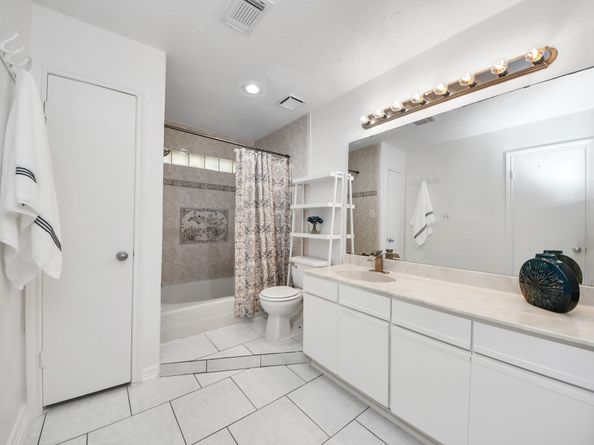 13943 Cantwell Drive, Houston TX 77014