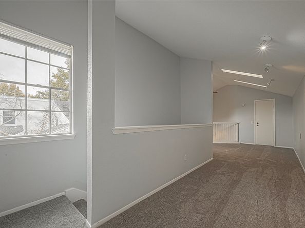 9809 Richmond Avenue C8, Houston TX 77042