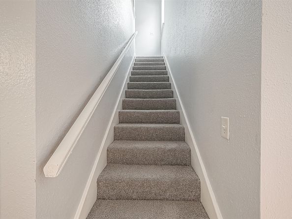 9809 Richmond Avenue C8, Houston TX 77042