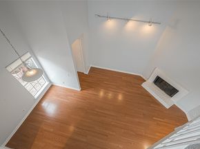 9809 Richmond Avenue C8, Houston TX 77042