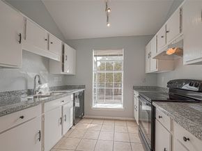 9809 Richmond Avenue C8, Houston TX 77042