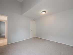 9809 Richmond Avenue C8, Houston TX 77042