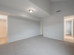 9809 Richmond Avenue C8, Houston TX 77042