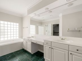 5322 Fayette Street, Houston TX 77056