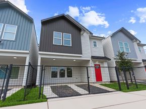 1517 Egypt Street, Houston TX 77009