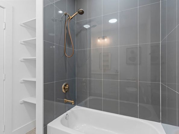 1517 Egypt Street, Houston TX 77009