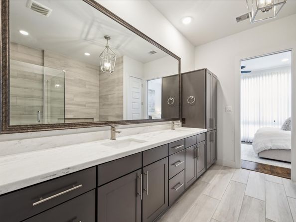 2914 Lamar Street, Houston TX 77003