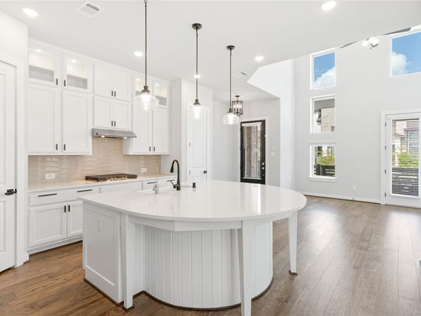 16654 Texas Hill Country Road, Cypress TX 77433