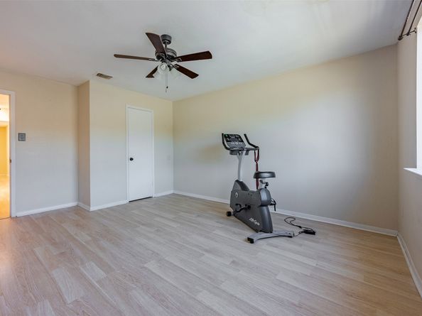 6505 Alisa Lane, Houston TX 77084