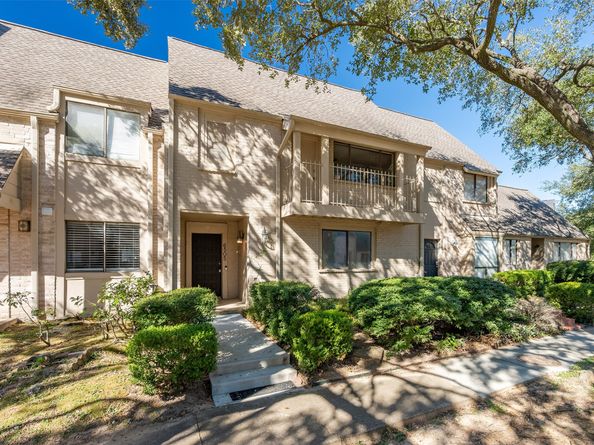 6505 Alisa Lane, Houston TX 77084