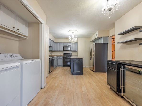 6505 Alisa Lane, Houston TX 77084