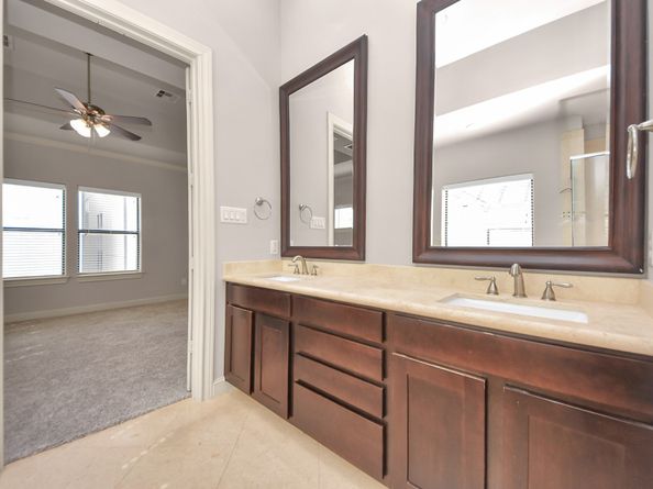 1831 Dart Street, Houston TX 77007