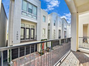 1831 Dart Street, Houston TX 77007