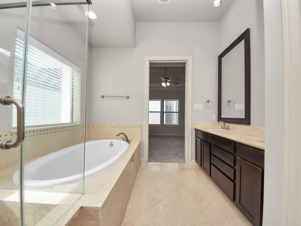 1831 Dart Street, Houston TX 77007