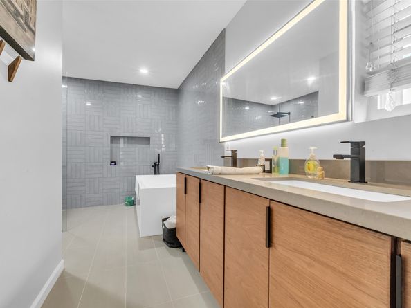 1831 Palm Street, Houston TX 77004