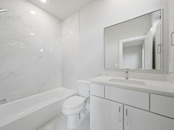 1704 Sedola Lane, Houston TX 77055