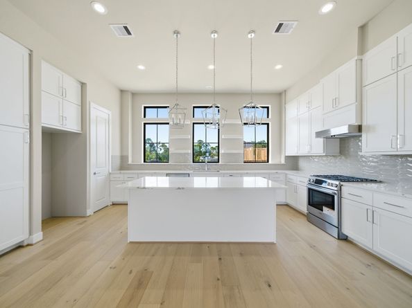 1704 Sedola Lane, Houston TX 77055