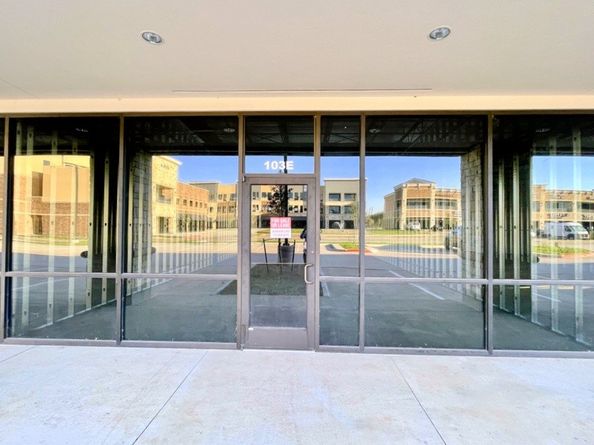 4899 Highway 6 103E, Missouri City TX 77459