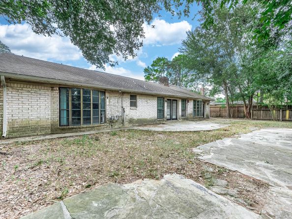 7526 Antoine Drive, Houston TX 77088