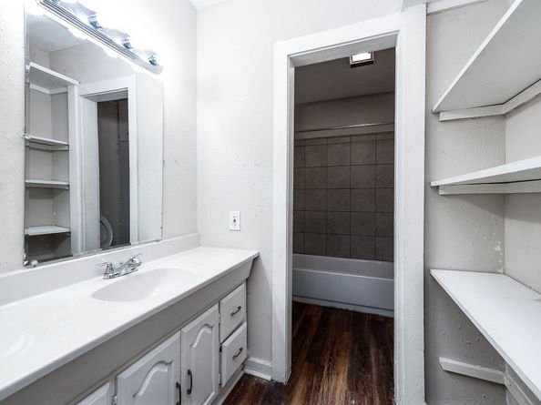 7526 Antoine Drive, Houston TX 77088