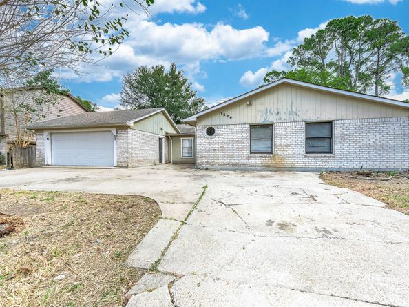 7526 Antoine Drive, Houston TX 77088