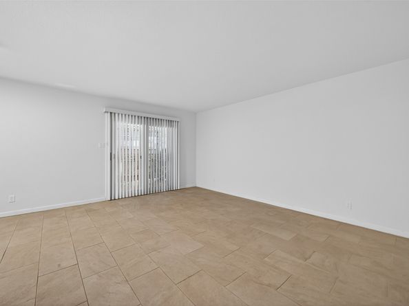 6201 Ranchester Drive 29, Houston TX 77036