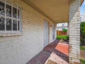 6201 Ranchester Drive 29, Houston TX 77036