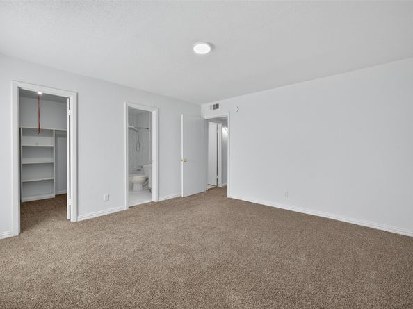 6201 Ranchester Drive 29, Houston TX 77036