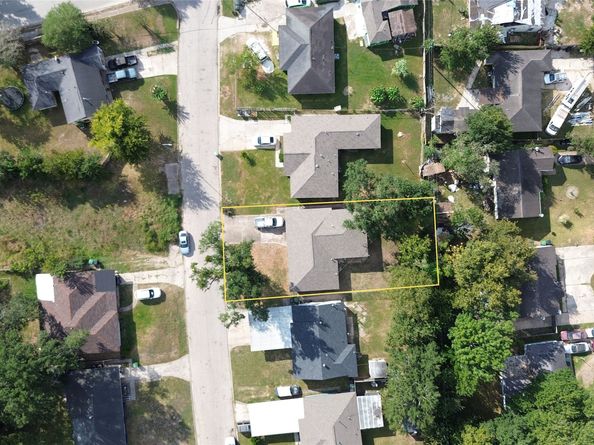 6111 Westover Street, Houston TX 77033