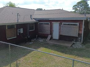 6111 Westover Street, Houston TX 77033