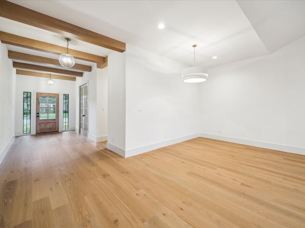 6227 Grovewood Lane, Houston TX 77008