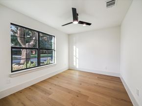 6227 Grovewood Lane, Houston TX 77008