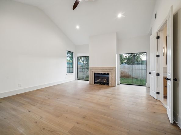 6227 Grovewood Lane, Houston TX 77008