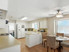 2910 Riata Lane, Houston TX 77043