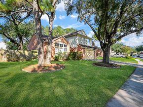 13739 Sablebend Lane, Houston TX 77014