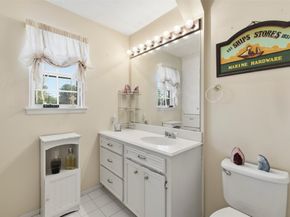 5125 Nina Lee Lane, Houston TX 77092