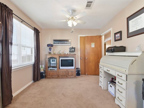 5125 Nina Lee Lane, Houston TX 77092