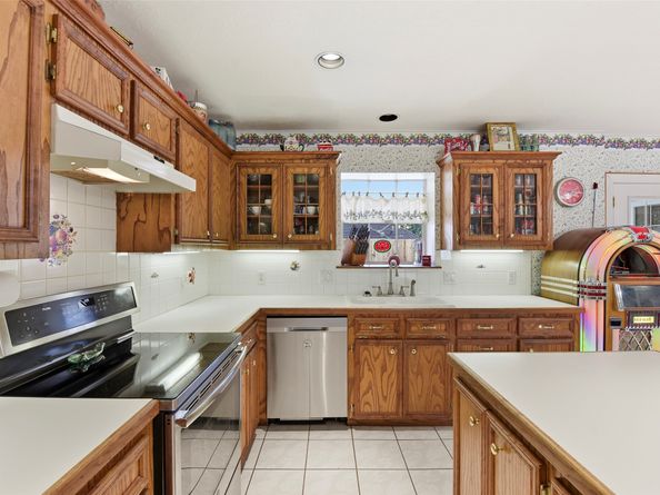 5125 Nina Lee Lane, Houston TX 77092