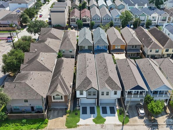 1438 Dian Street A, Houston TX 77008
